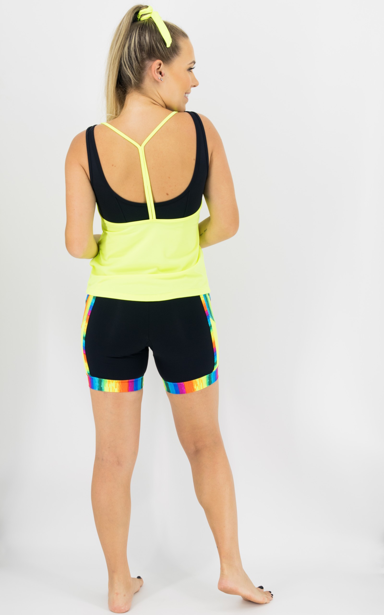 Bermuda Experience Arco-Íris, Coleção Move Your Body - NKT Fitwear Moda Fitness