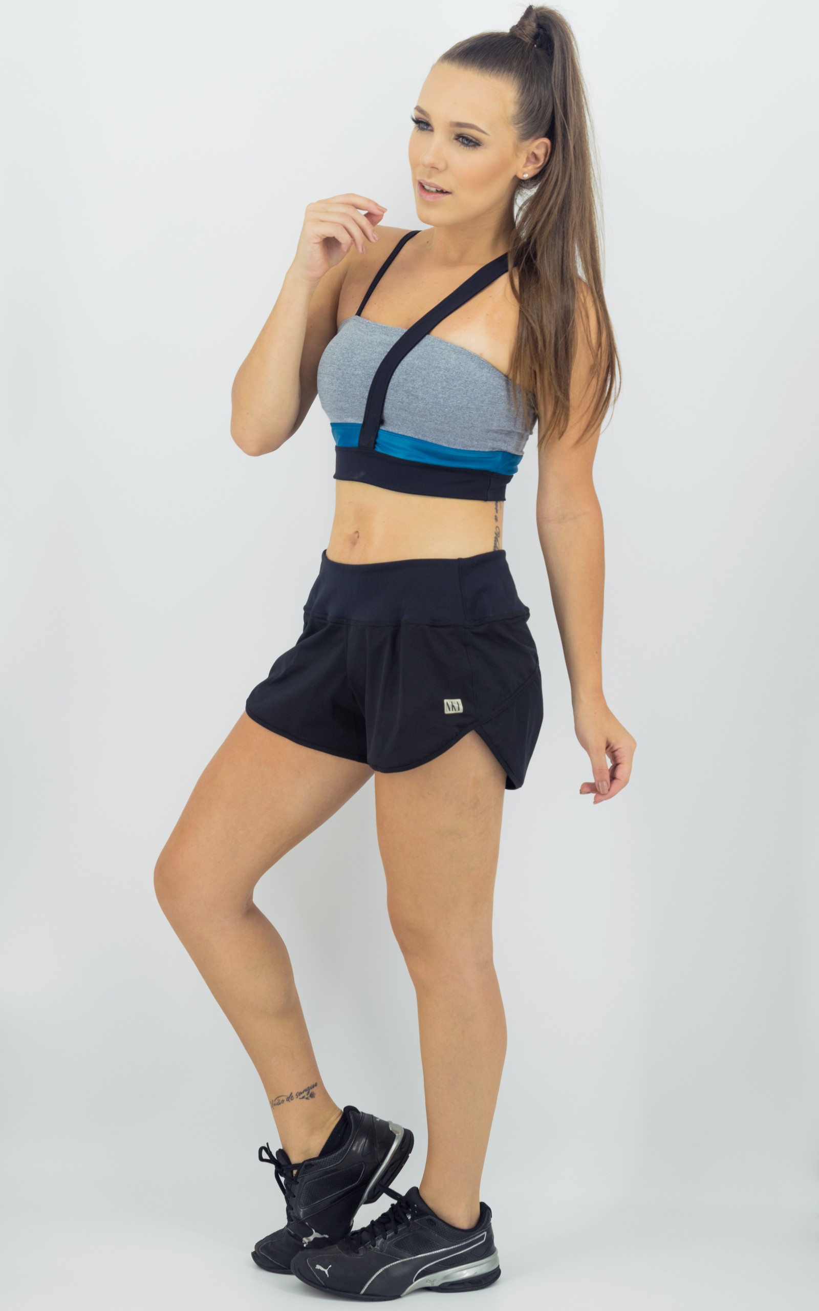Shorts Only Preto, Coleção Move Your Body - NKT Fitwear Moda Fitness