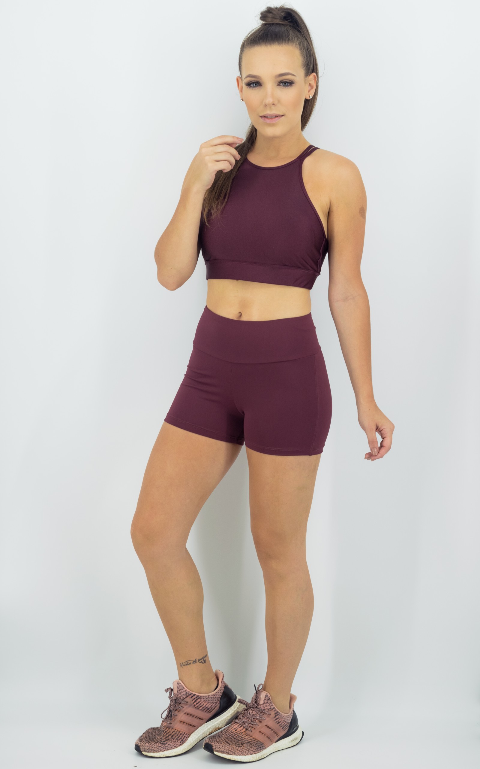 Shorts Confort Plus Bordo, Coleção Move Your Body - NKT Fitwear Moda Fitness