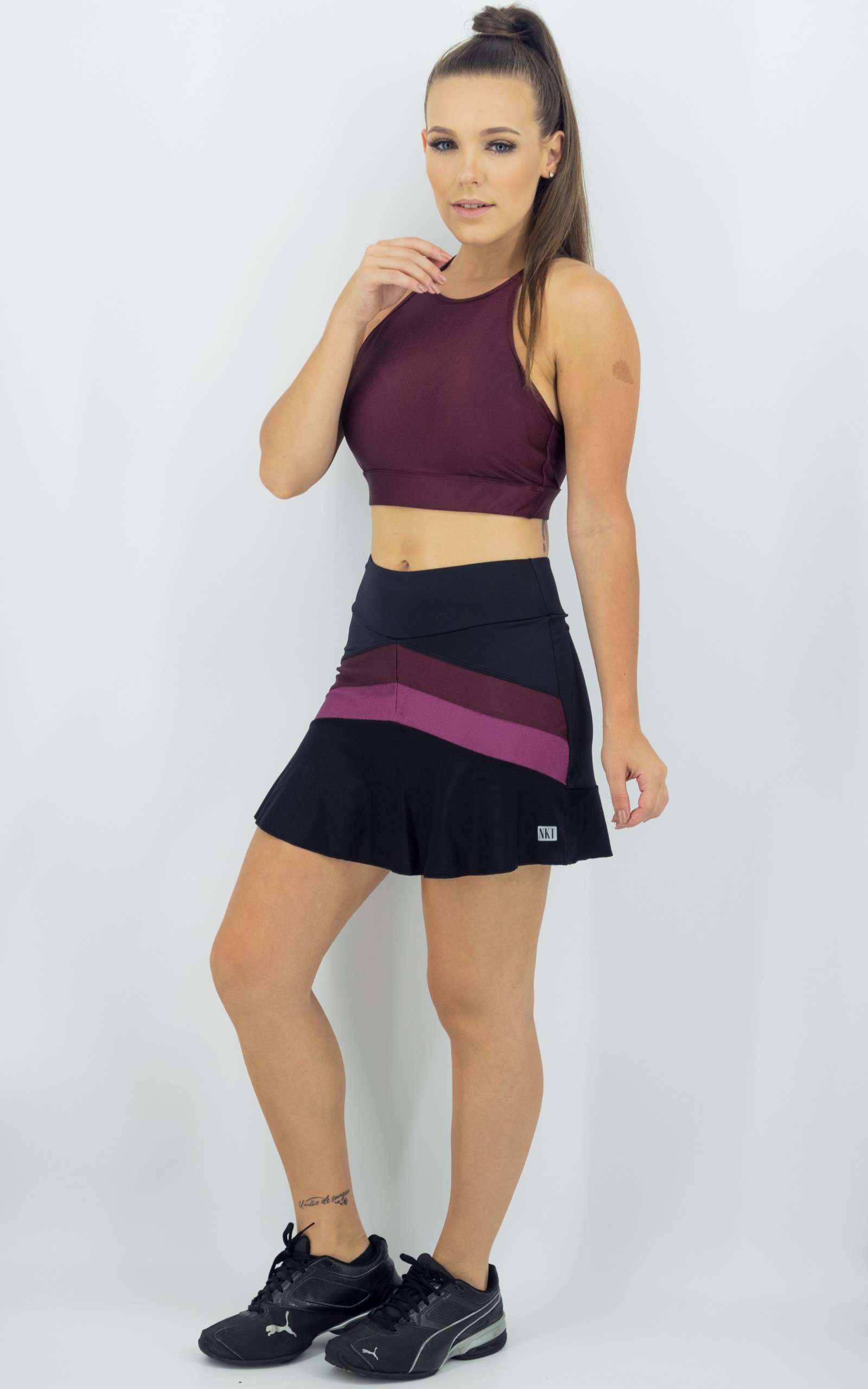 Saia Shorts Totality Bordo, Coleção Move Your Body - NKT Fitwear Moda Fitness
