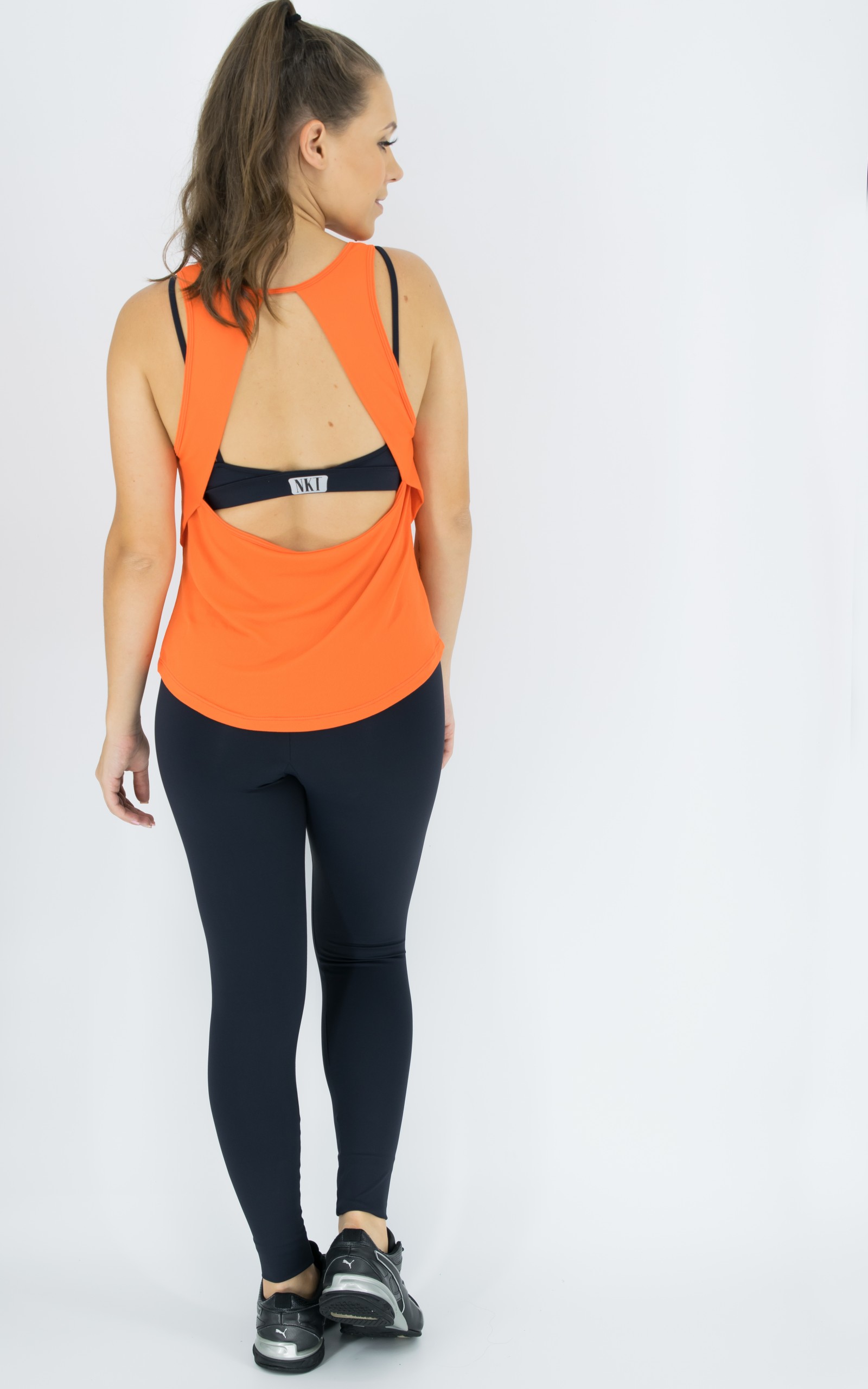 Regata Lux Laranja, Coleção Move Your Body - NKT Fitwear Moda Fitness