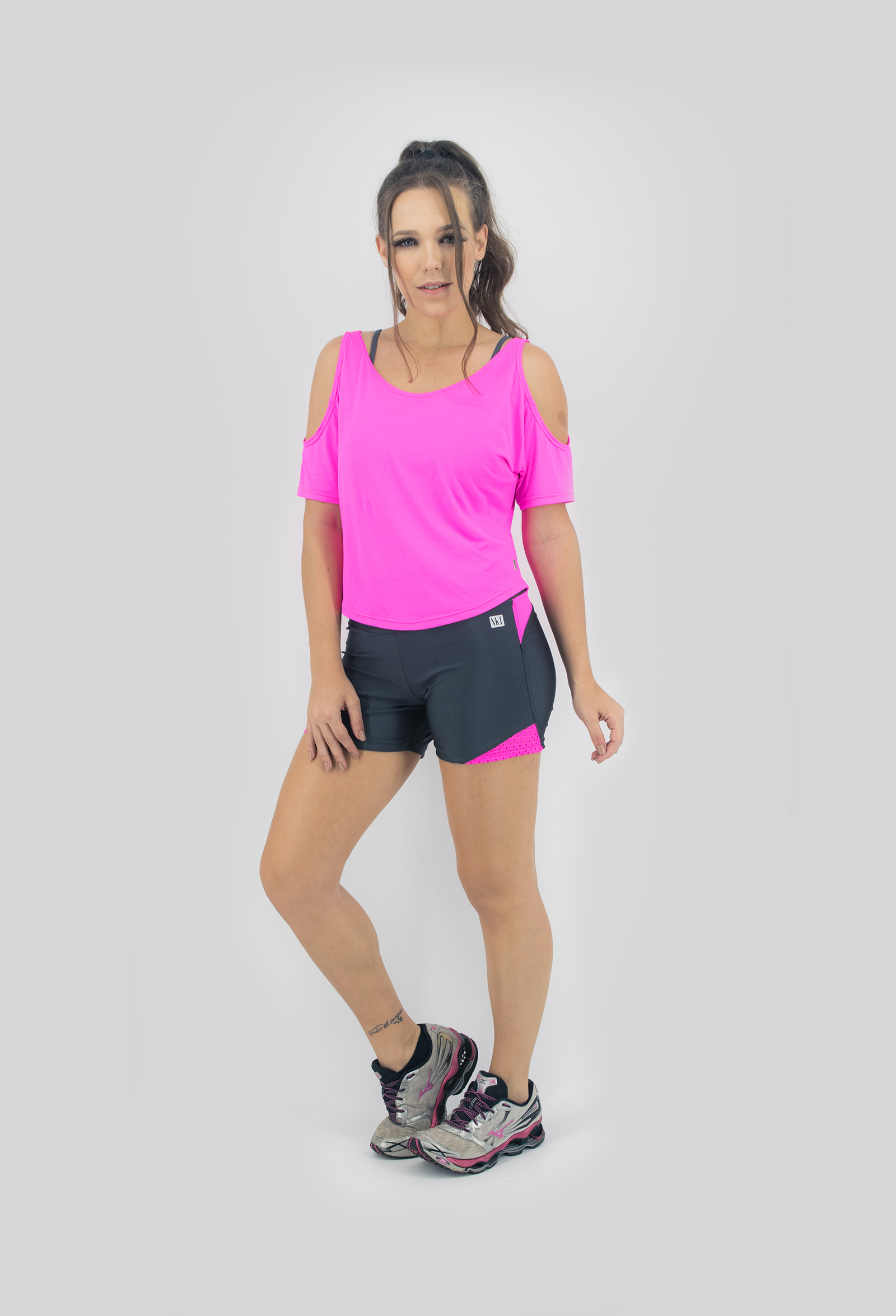 Blusa Like Pink, Coleção Move Your Body - NKT Fitwear Moda Fitness
