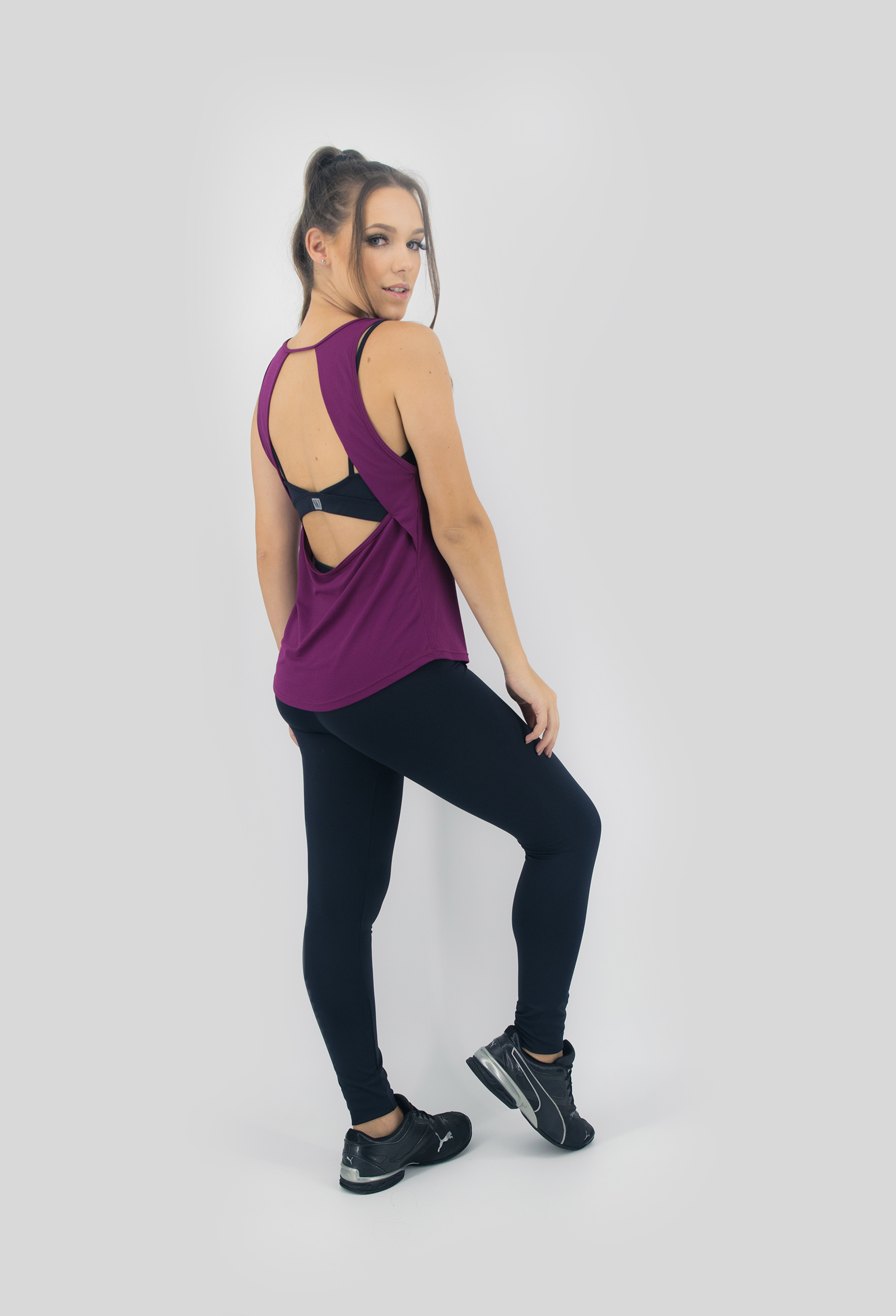 Regata Lux Vinho, Coleção Move Your Body - NKT Fitwear Moda Fitness