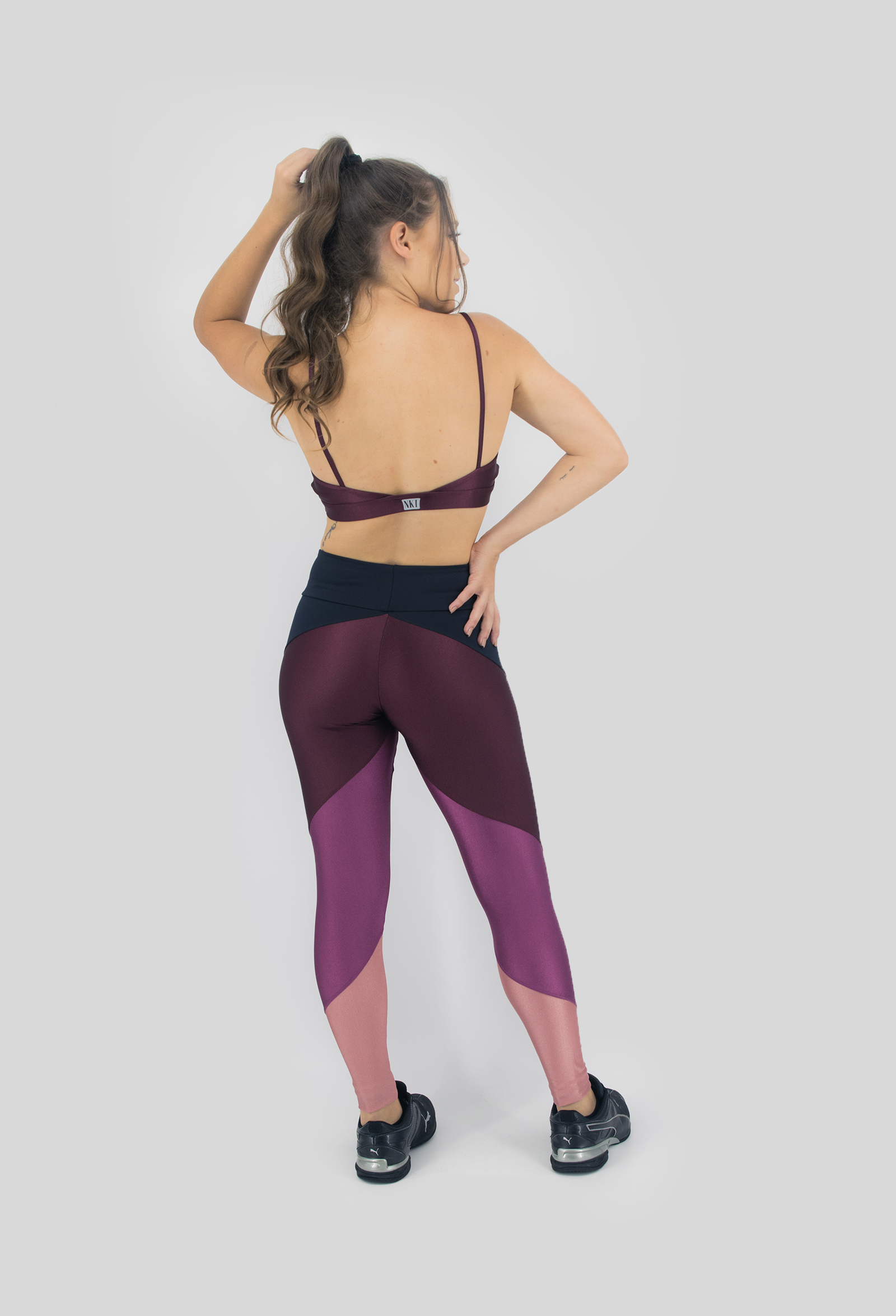 Legging Profusion Bordo, Coleção Move Your Body - NKT Fitwear Moda Fitness